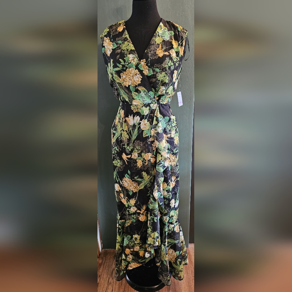 Gabby Skye Dress